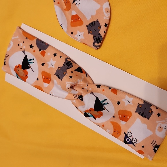 Haloween Handmade Spandex/Polyester Headband and Hair Bow. - Picture 3 of 6